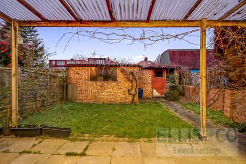 13 Hodder Drive, Perivale, Greenford, UB6 8LH