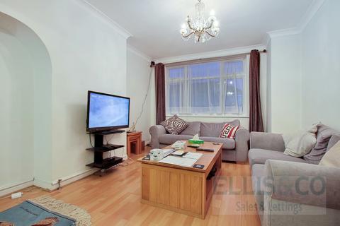 13 Hodder Drive, Perivale, Greenford, UB6 8LH