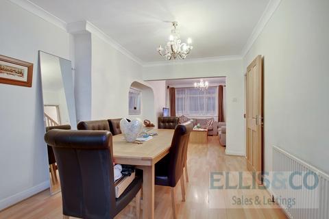 13 Hodder Drive, Perivale, Greenford, UB6 8LH