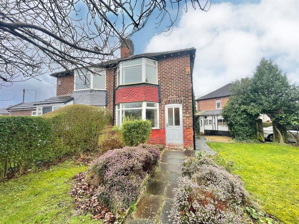 Carnforth Road, Cheadle Hulme 2 bed semidetached house for sale £235,000