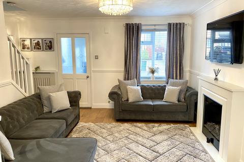 3 Tramways, Oakenshaw, Bradford, BD12 7BW