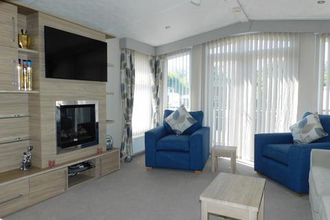 2 bedroom mobile home for sale, Silverhill Holiday Park, Lutton Gowts