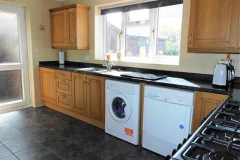 2 bedroom detached bungalow for sale, The Tenters, Holbeach Town Centre