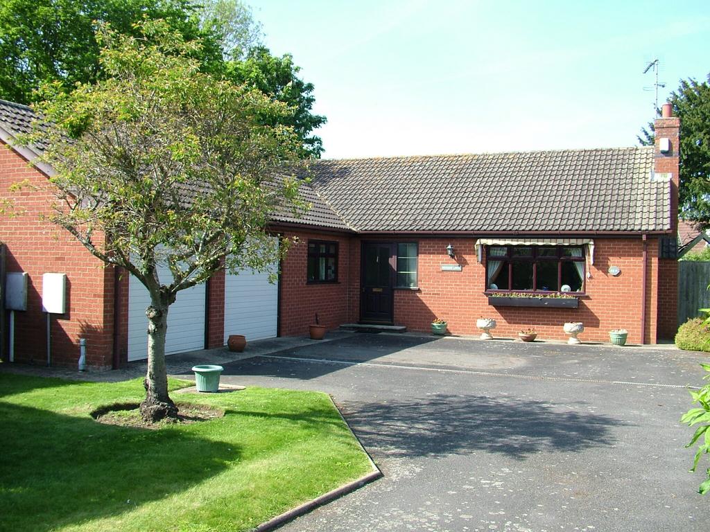 Holbeach PE12 3 bed detached bungalow for sale £339,995
