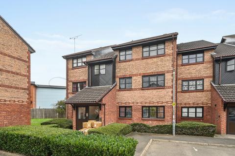 1 bedroom flat to rent, Avonmouth Road, Dartford, DA1