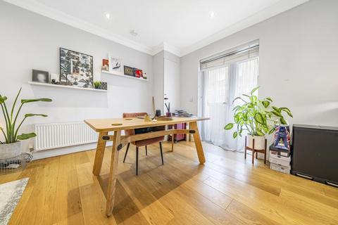 1 bedroom flat for sale, Wanless Road, Herne Hill