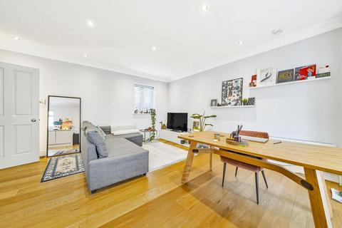 Flat 2, 24a Wanless Road, London, SE24 0HW