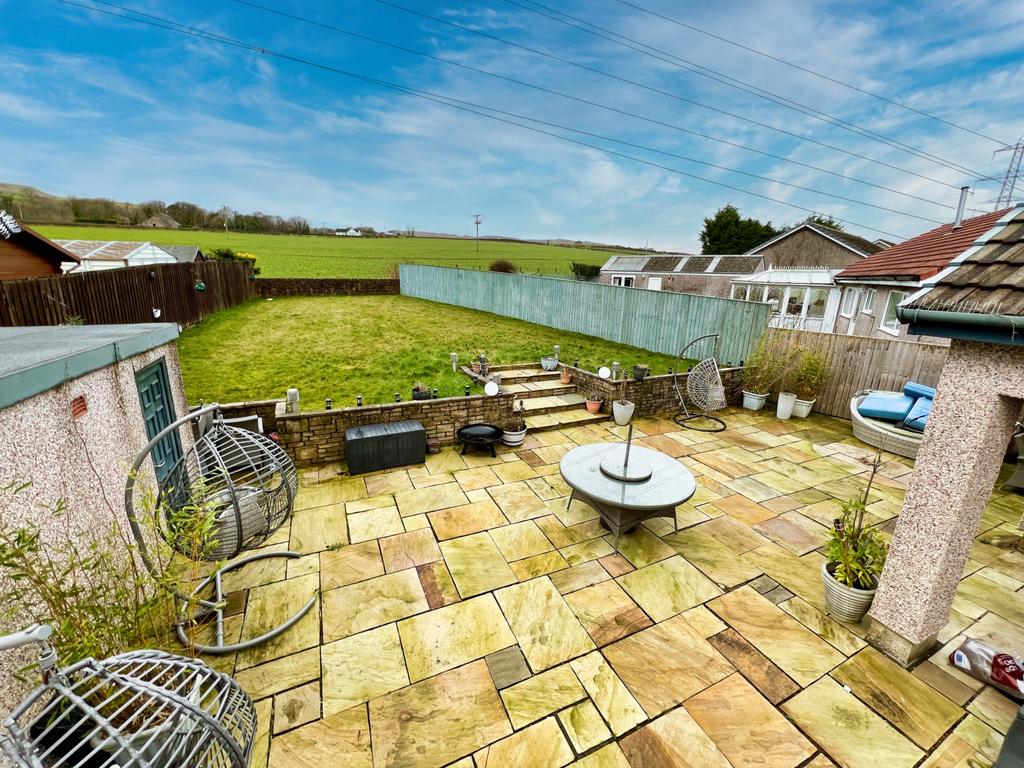 5 Herriot Avenue, Kilbirnie 3 bed detached bungalow £240,000