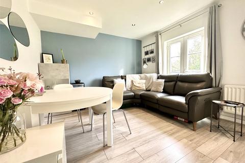 58 Sandpiper Close, Greenhithe, DA9 9RX