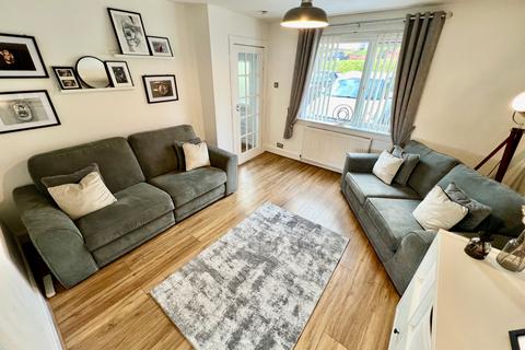 71 Dalry Road, Kilbirnie, KA25 6JB