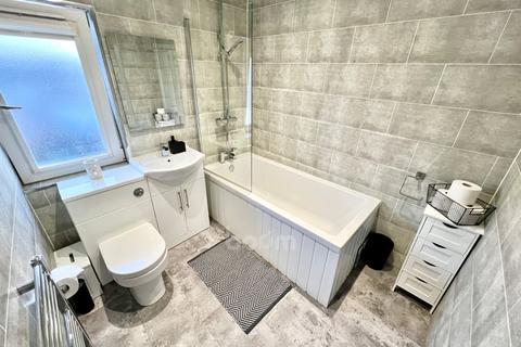 71 Dalry Road, Kilbirnie, KA25 6JB