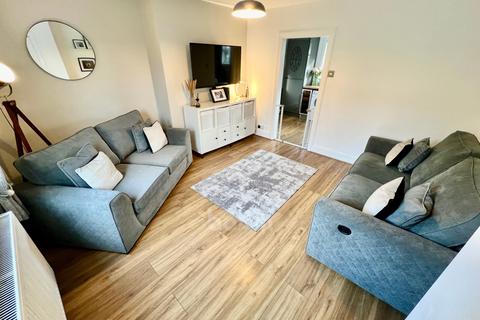 71 Dalry Road, Kilbirnie, KA25 6JB