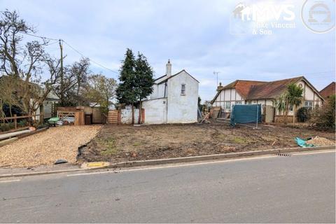 2 bedroom detached house for sale, Holland Road, Little Clacton, Clacton-on-Sea