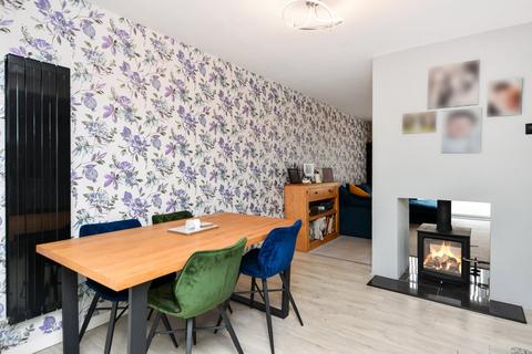 37 Gunners Road, Shoeburyness, Southend-on-sea, SS3 9SB