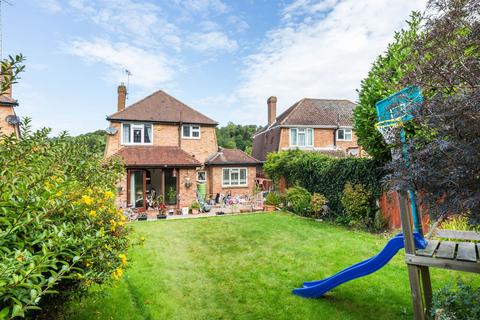 4 bedroom detached house for sale, The Ruffetts, South Croydon, CR2