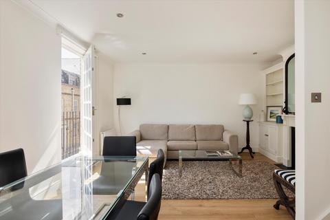 3 bedroom terraced house for sale, Coleherne Mews, London, SW10.