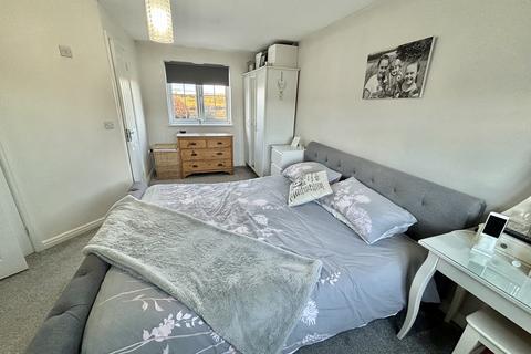 35 Barr Close, Enderby, Leicester, LE19 2AF