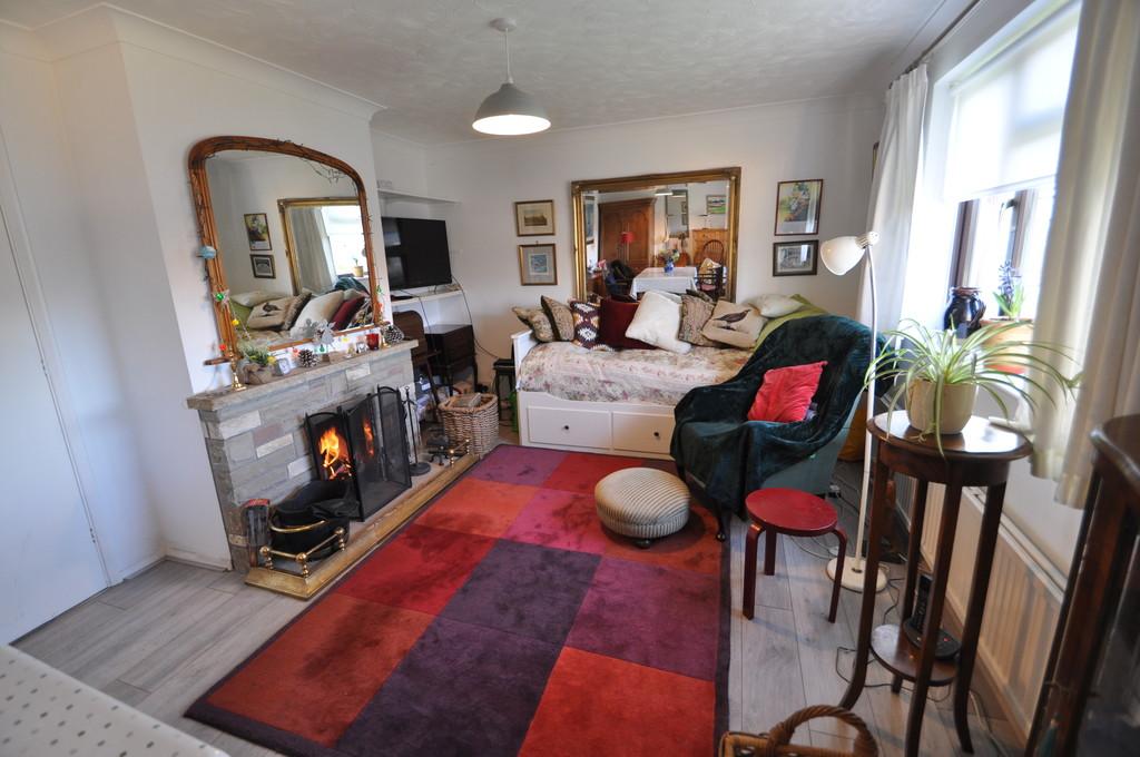 Allington Road 2 bed detached bungalow for sale £295,000