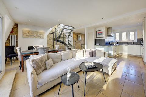 2 bedroom flat for sale, Lennox Gardens, London SW1X