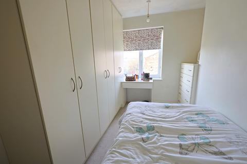 2 bedroom maisonette for sale, Edgware, Middlesex HA8
