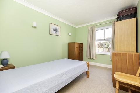 1 bedroom apartment for sale, Kingsmead Court, Redcotts Lane