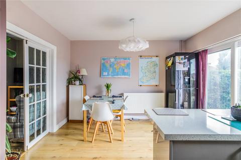 62 Allison Avenue, Bristol, BS4 4PB