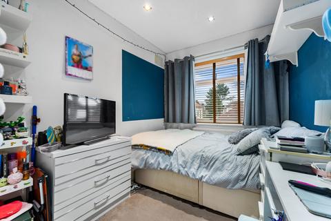 7 Cedars Road, Croydon, CR0 4PU