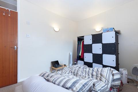35 Bowerman Close, Kidlington, OX5 1TP