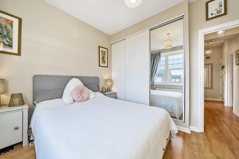 Flat 5, 93 Camborne Road, Sutton, SM2 6RF