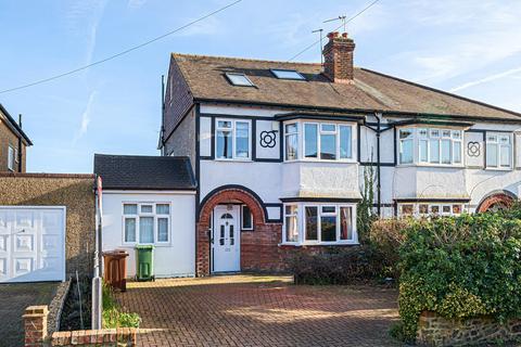 128 Nightingale Road, Carshalton, SM5 2EN