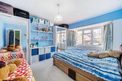 128 Nightingale Road, Carshalton, SM5 2EN