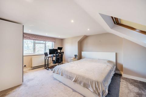 128 Nightingale Road, Carshalton, SM5 2EN