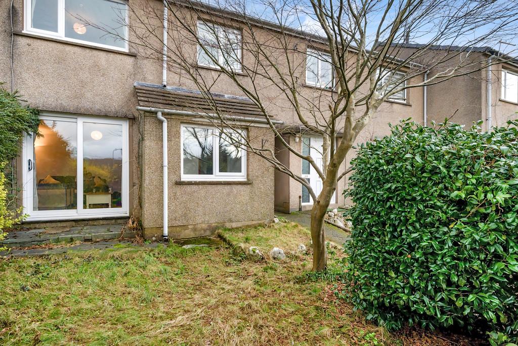 47 Castlefield, Ambleside, Cumbria, LA22 9BQ 3 bed terraced house for