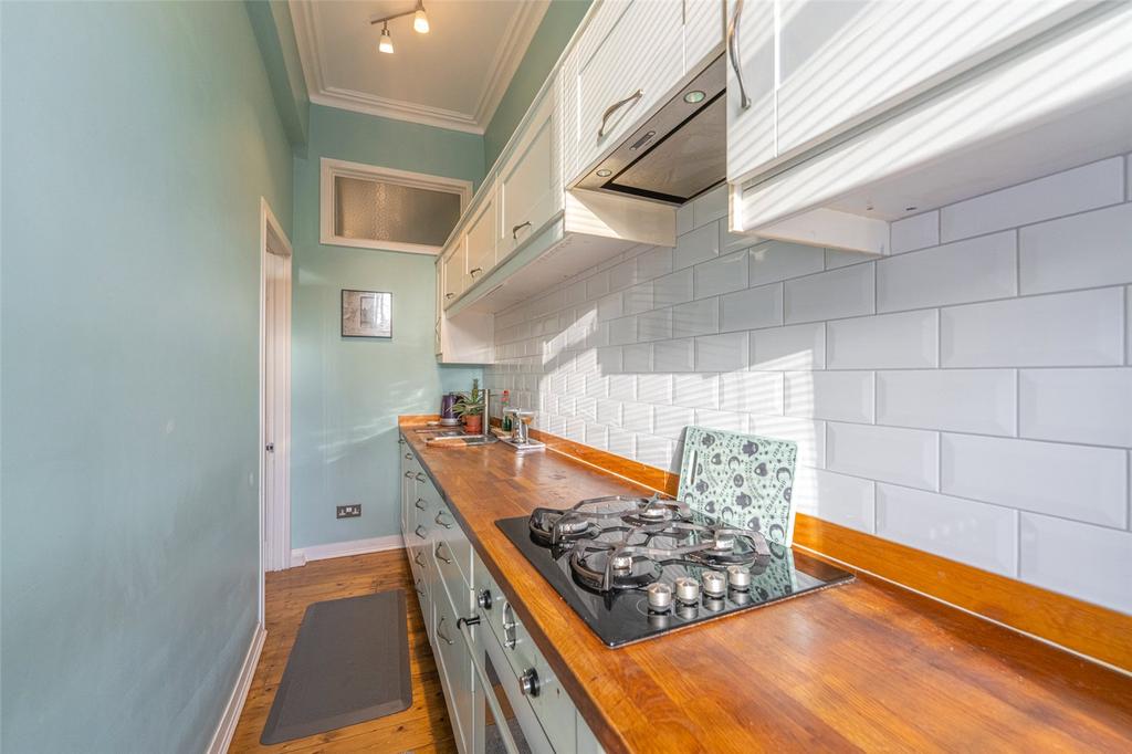 Kitchen Alt