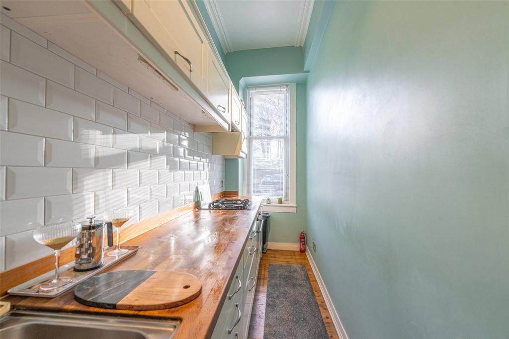 Kitchen Alt