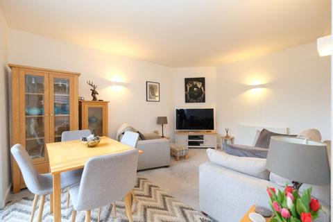10 Sandy Lane, Orpington, BR6 0DY