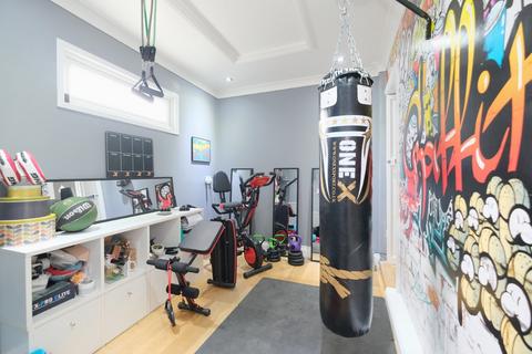 11 Repton Road, Orpington, BR6 9HR
