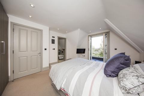 2 bedroom apartment for sale, Calverley Park Gardens, Tunbridge Wells
