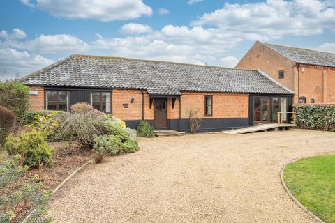 4 bedroom barn conversion for sale, Brooke Road, Seething, Norwich