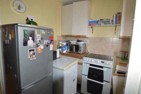 26 Camelot Close, London, SE28 0ES
