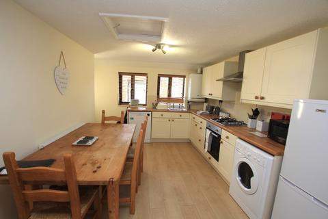 2 bedroom cottage to rent, Churton Road, Farndon, Chester