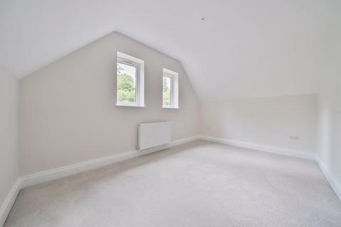 74 Selcroft Road, Purley, CR8 1AH