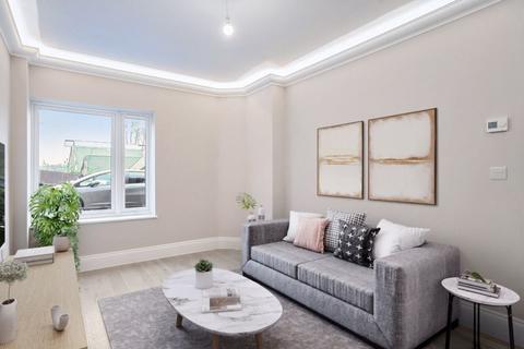 4 bedroom end of terrace house for sale, Selcroft Road, Purley