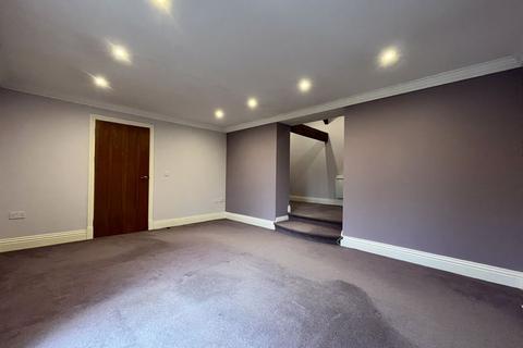 2 bedroom apartment to rent, Garstang Road, Preston PR2