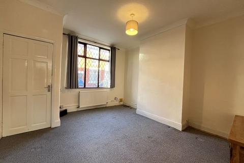3 bedroom terraced house to rent, Robinson Street, Preston PR2