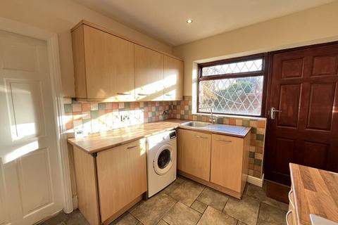 3 bedroom terraced house to rent, Robinson Street, Preston PR2