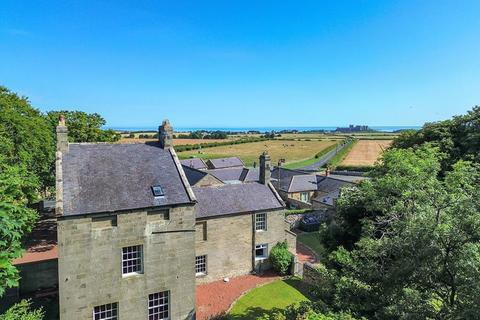undefined, Glororum Farmhouse, Glororum, Bamburgh, Northumberland