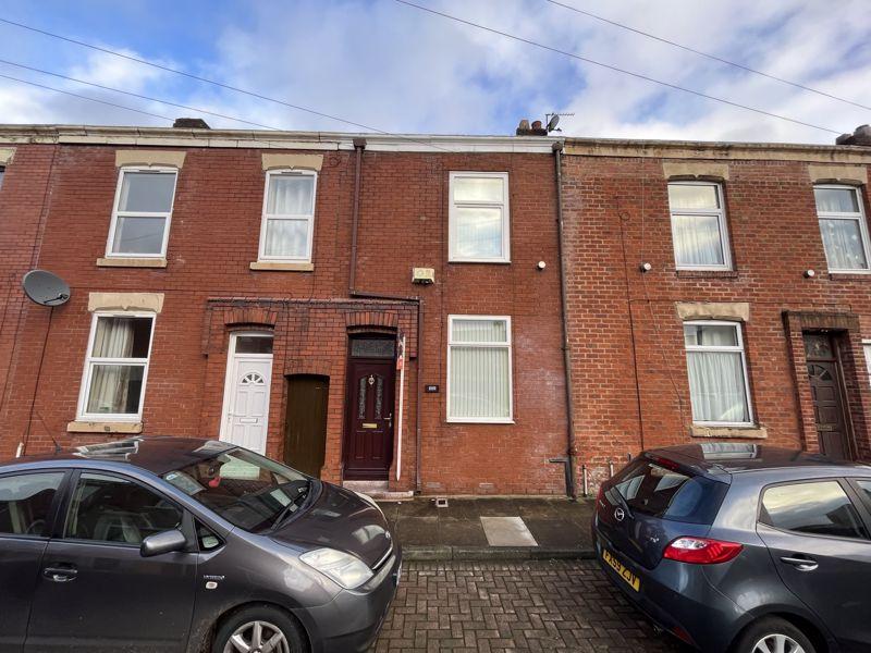 Elmsley Street, Preston PR1 2 bed semidetached house £750 pcm (£173 pw)
