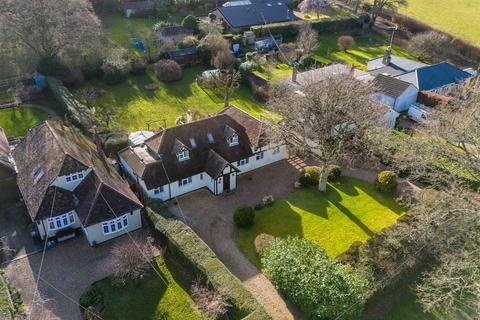 Plum Cottage Hogpits Bottom, Flaunden, Hemel Hempstead, HP3 0PU