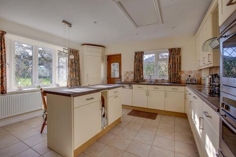 Plum Cottage Hogpits Bottom, Flaunden, Hemel Hempstead, HP3 0PU